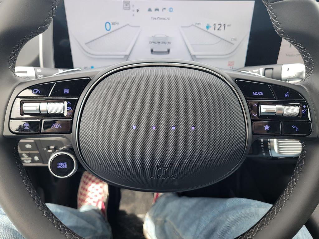 2025 Hyundai IONIQ 6 SEL