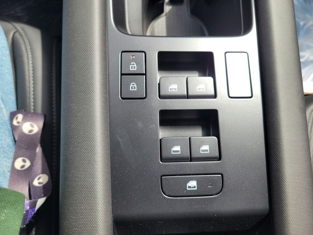 2025 Hyundai IONIQ 6 SEL