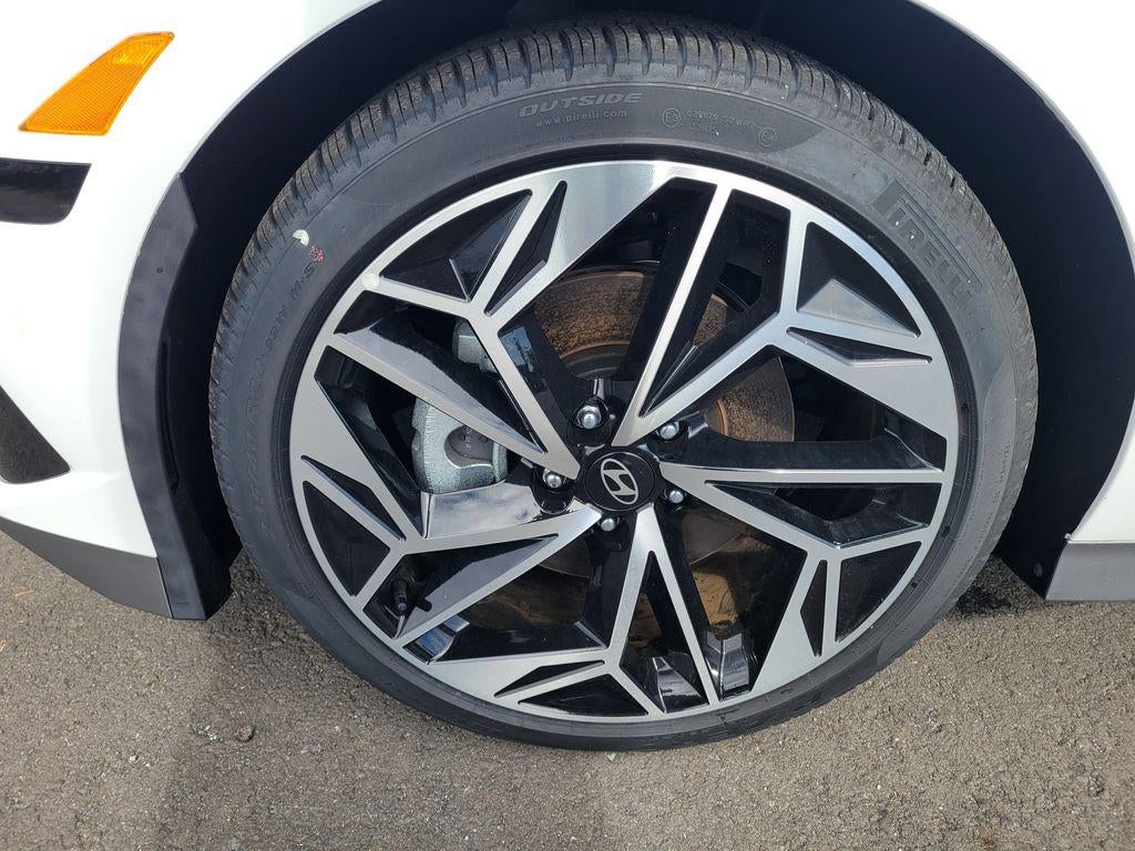 2023 Hyundai IONIQ 6 SEL