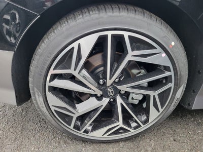 2025 Hyundai IONIQ 6 SEL