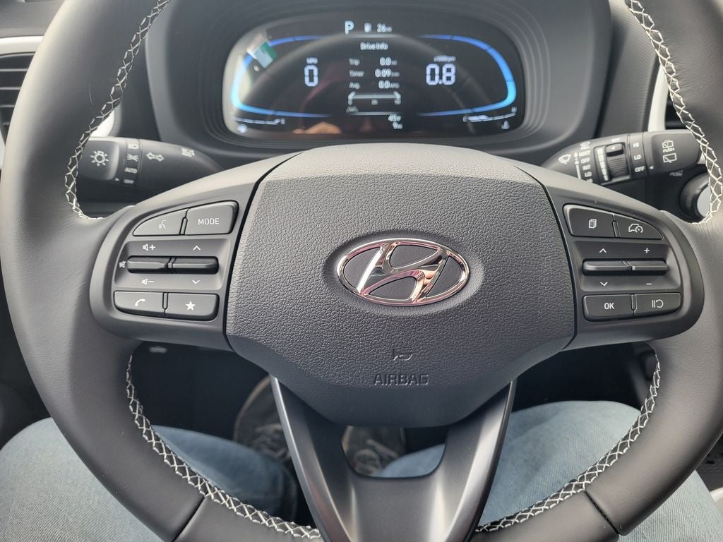 2026 Hyundai VENUE SEL W/Two-Tone Roof