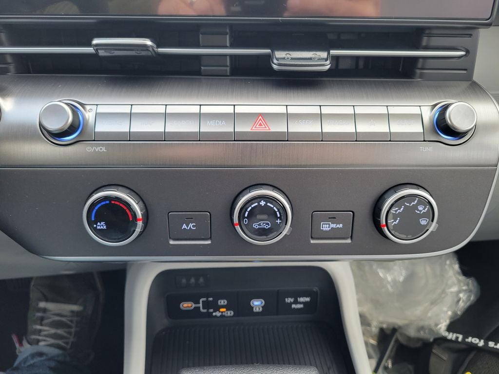 2026 Hyundai KONA SE AWD