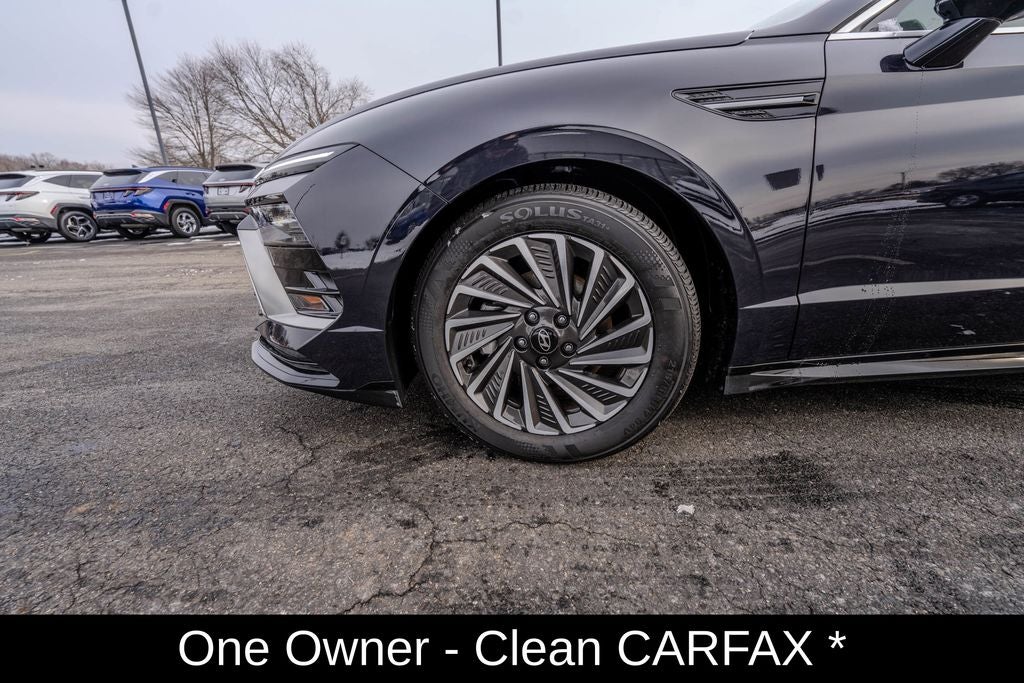 2024 Hyundai SONATA HYBRID SEL