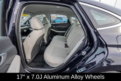 2024 Hyundai SONATA HYBRID SEL