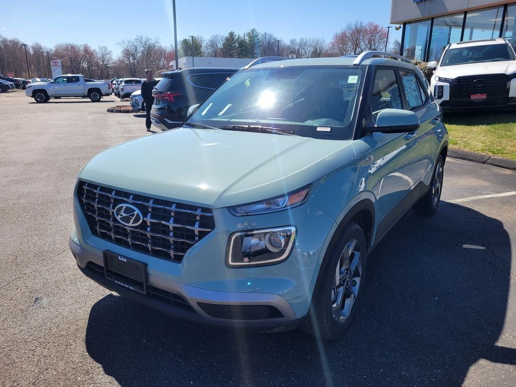 2025 Hyundai VENUE SEL