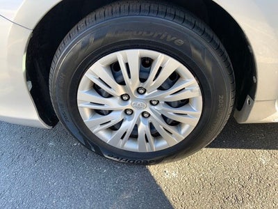2014 Toyota Camry LE