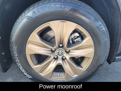 2023 Toyota Highlander Hybrid Bronze Edition XLE