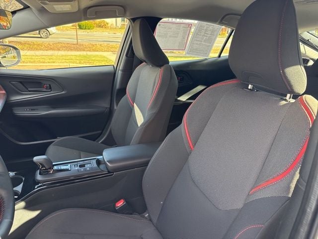 2024 Toyota Prius Prime SE